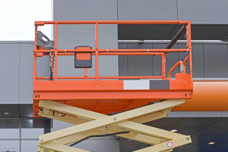 10 Reasons Platform Lifts Are Perfect for Accessibility Solutions